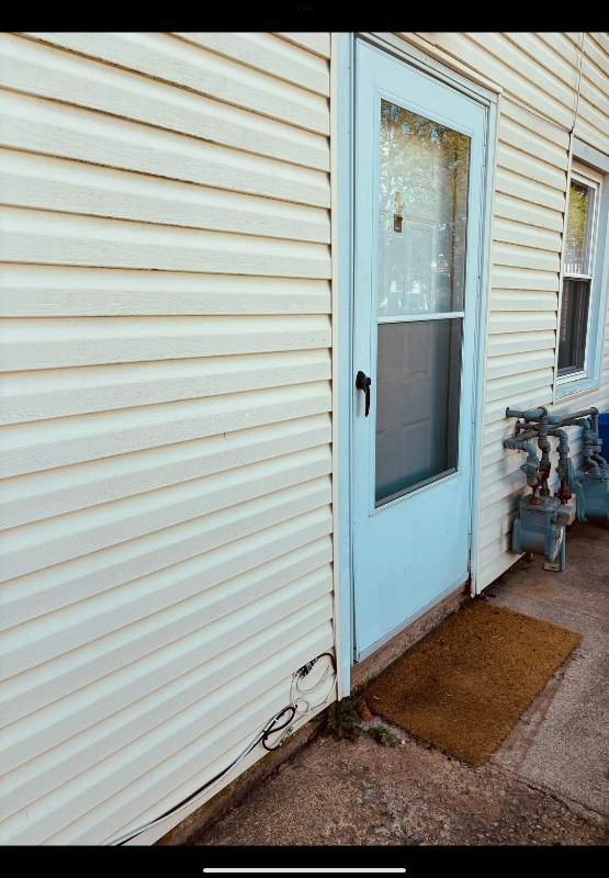 Staten Island House: 587 darlington avenue