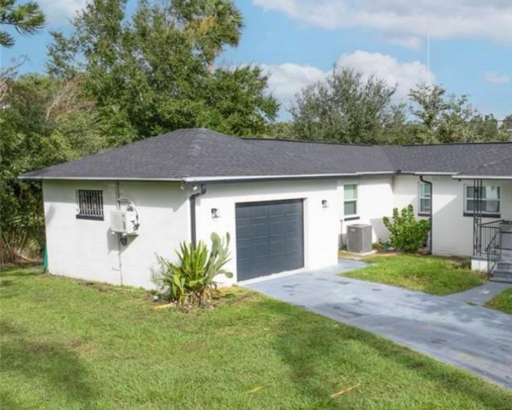 Orlando House: 2394 Orange center Blvd