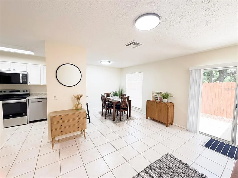 Tampa Townhome: 9473 N Forest Hills Place