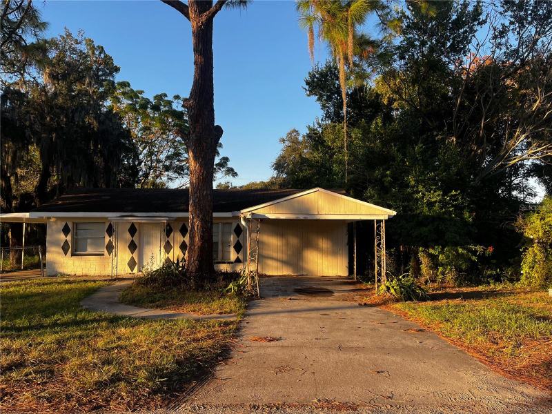New Port Richey House: 6007 CORSON AVE