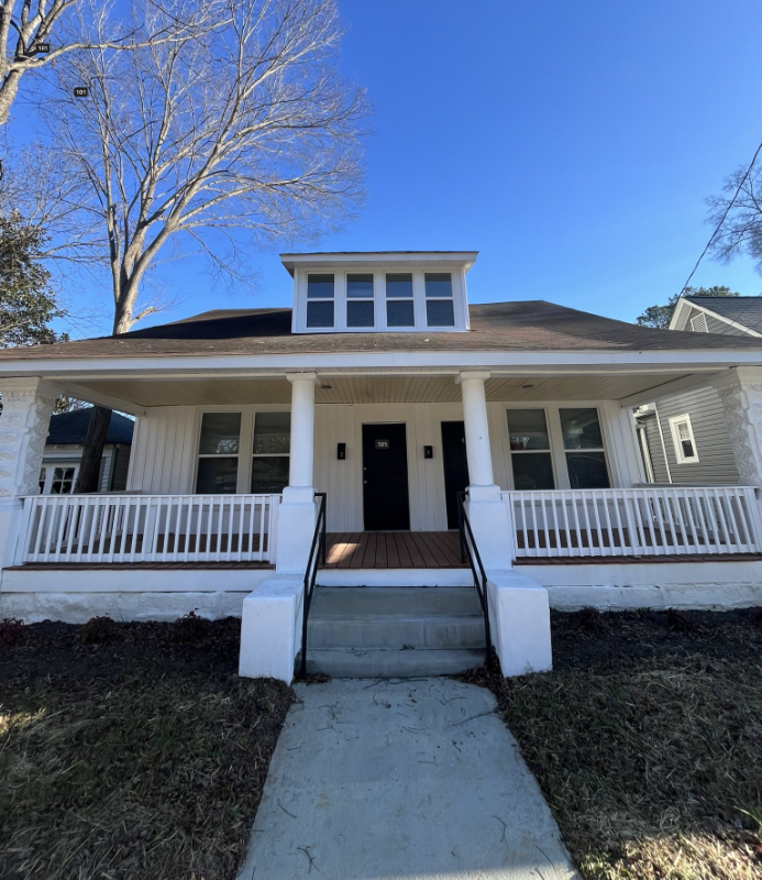 Salisbury Other: 711 S Jackson St