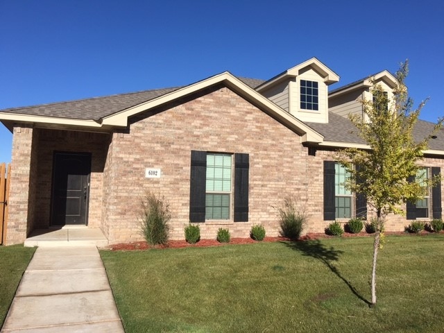 Amarillo House: 6010 Nancy Ellen St