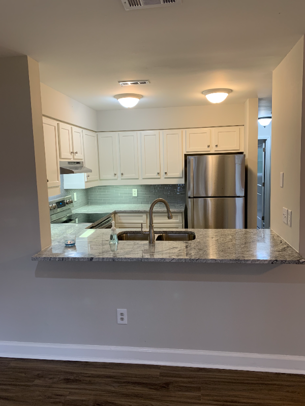 Charlotte Condo: 2000 Greenway Ave