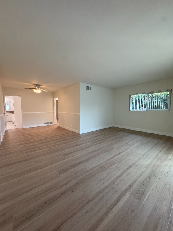 Pasadena Apartment: 283 S. El Molino Ave