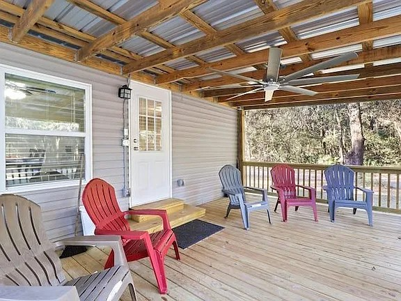 Chiefland House: 11351 NW 80th Ave