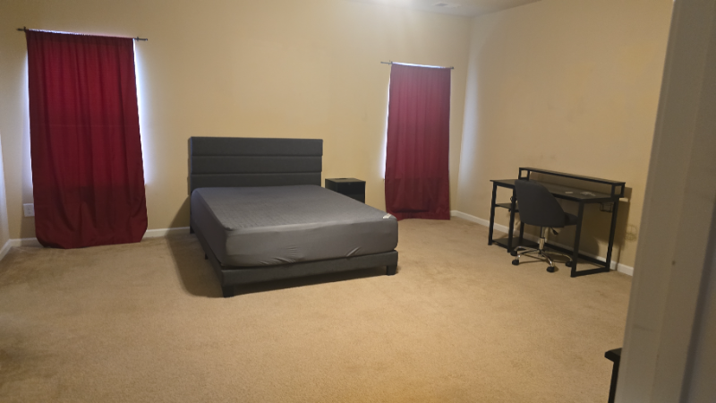 Augusta House: 2797 Huntcliffe Dr