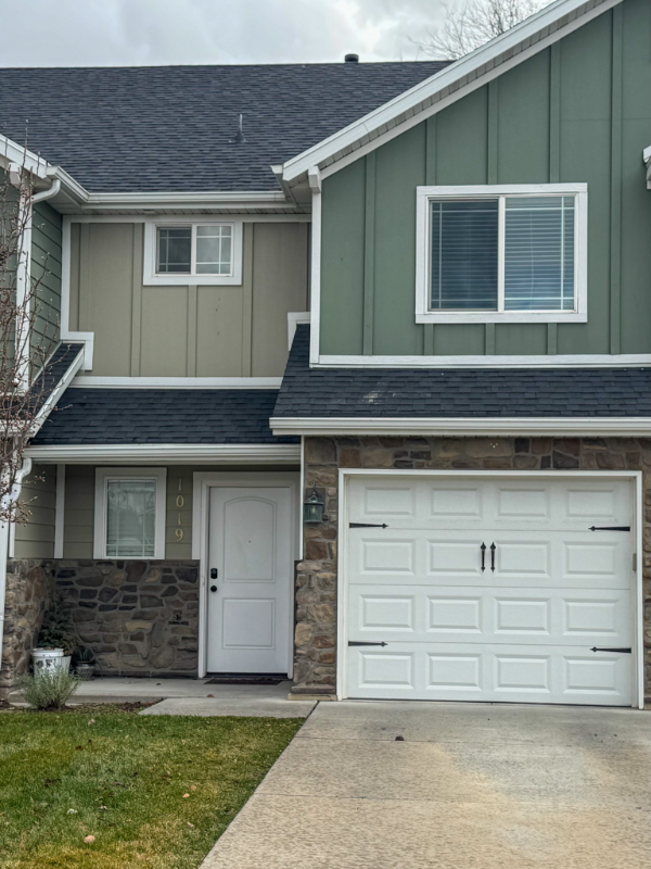 Syracuse Townhome: 1019 W 2050 S