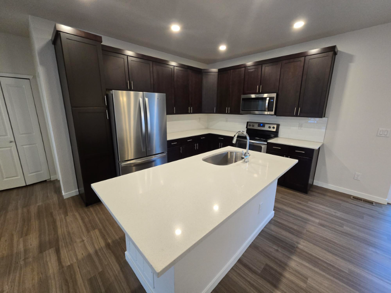 Erie House: 2802 Ridge View Cir