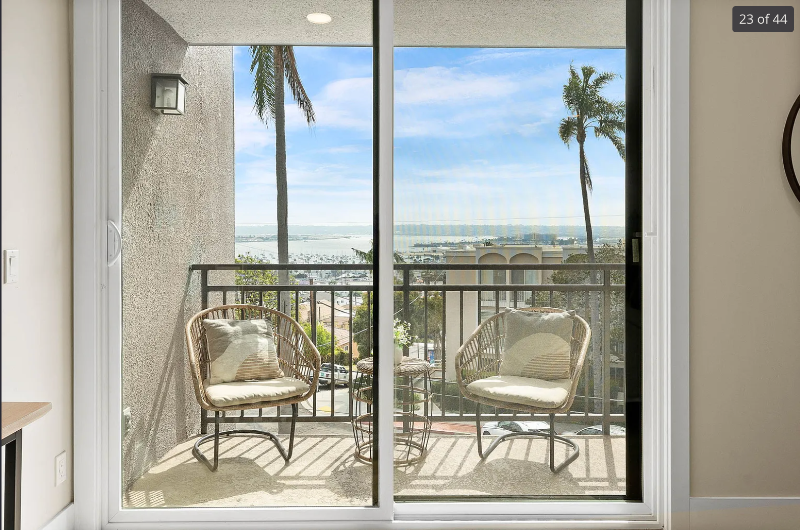 San Diego Condo: 2414 Front St