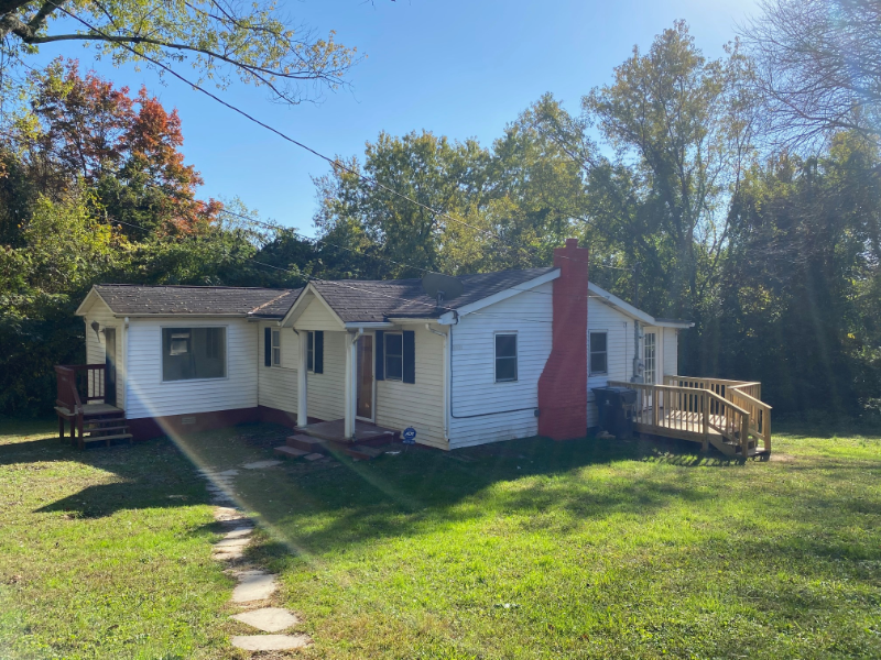 Knoxville House: 1531 Colby Way