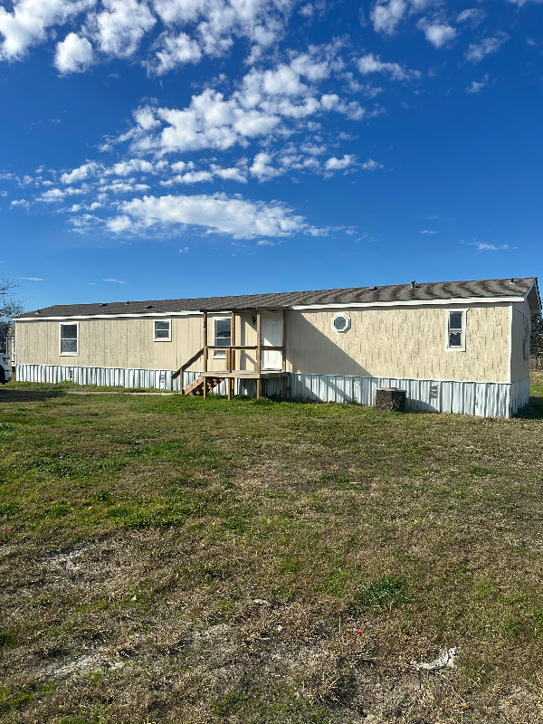 WACO House: 160 BEDROCK TRAIL