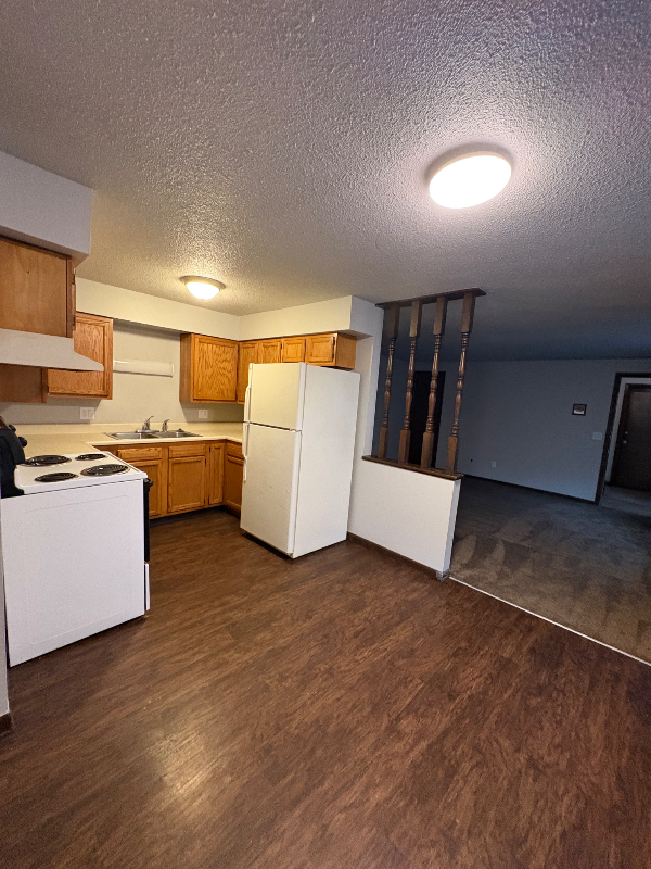 Canton Apartment: 1339 Diana Place