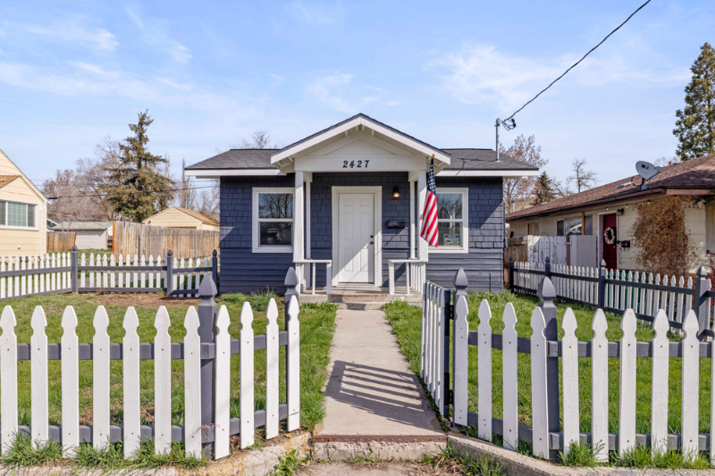 Klamath Falls House: 2427 Garden Ave