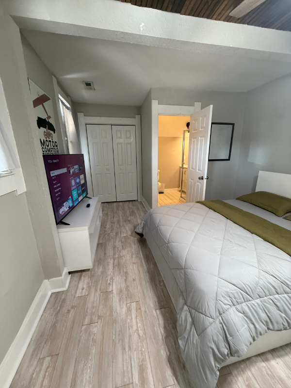 Indianapolis Multiplex: 230 N Randolph St