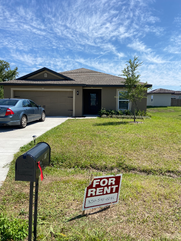 Poinciana House: 195 Athabasca Dr