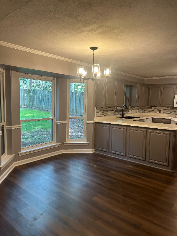 Haughton House: 8510 Timberwood Lane