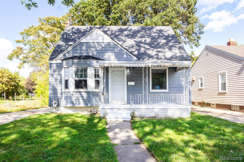 detroit House: 16011 manning st