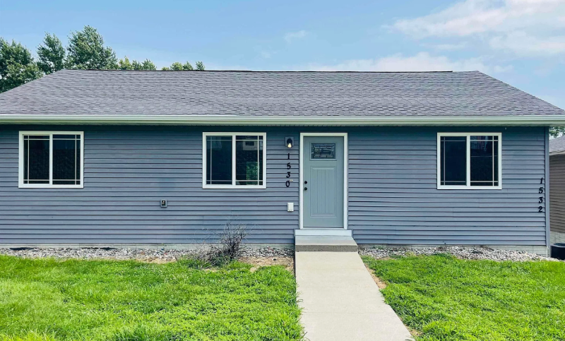 Sioux City Multiplex: 1532 S Saint Aubin St