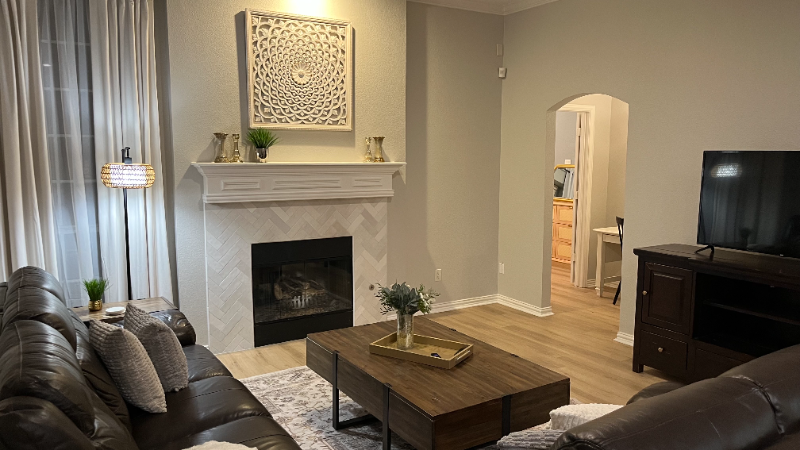 Fort Worth House: 9112 Brinson Dr.