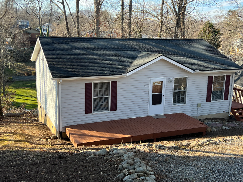 Asheville House: 64 Mardell Circle