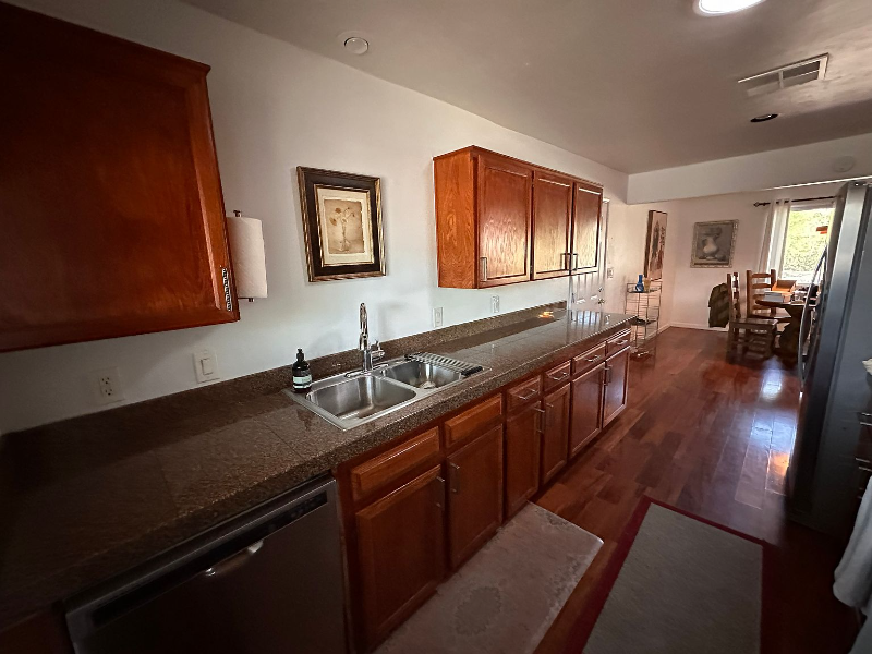 Phoenix House: 3002 E Cheery Lynn Rd