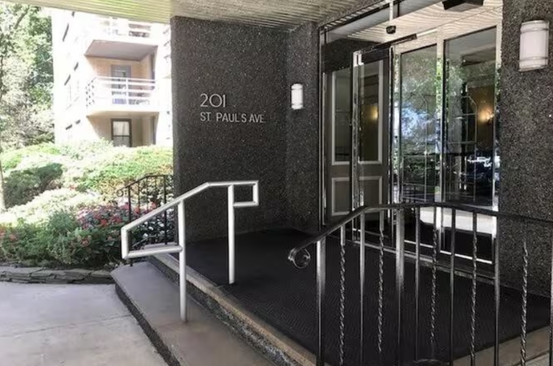 Jersey City Condo: 201 Saint Pauls Ave