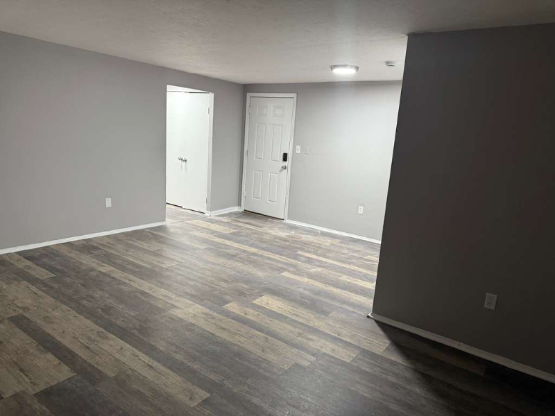 East Cleveland Apartment: 13540 Superior Road