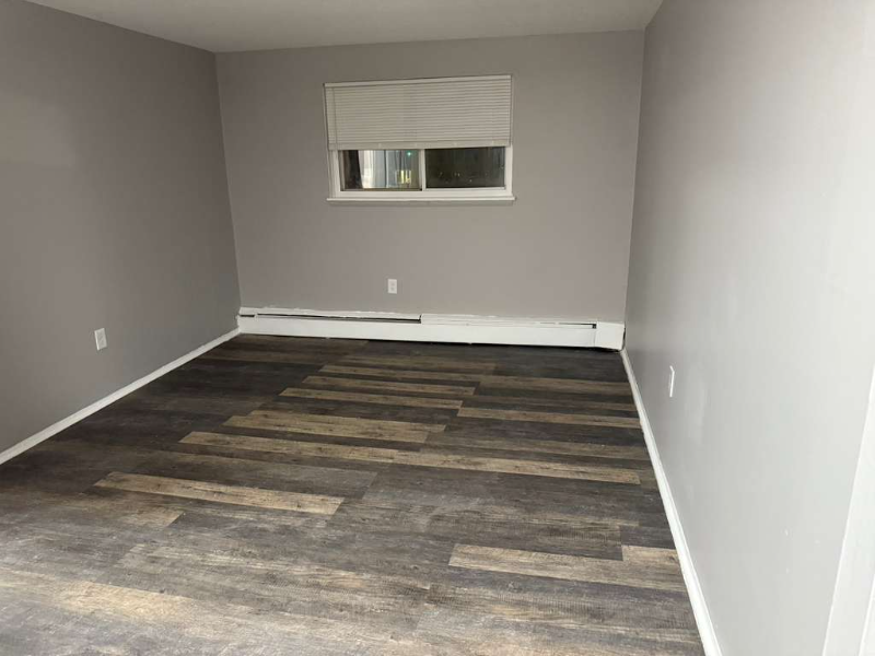 East Cleveland Apartment: 13540 Superior Road