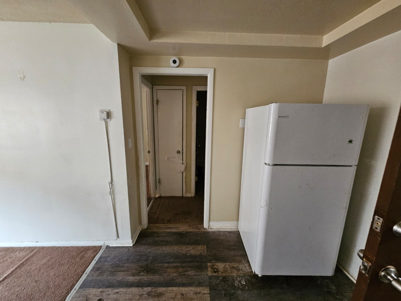 East Cleveland Apartment: 13540 Superior Road