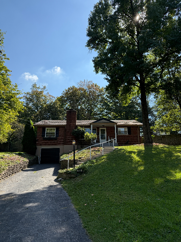 Erlanger House: 3523 Susan Lewis Dr