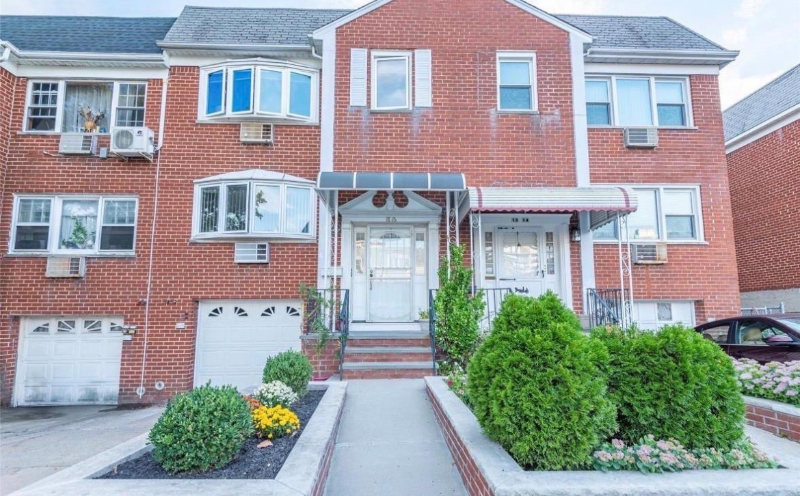 Bayside House: 1816 Bell blvd