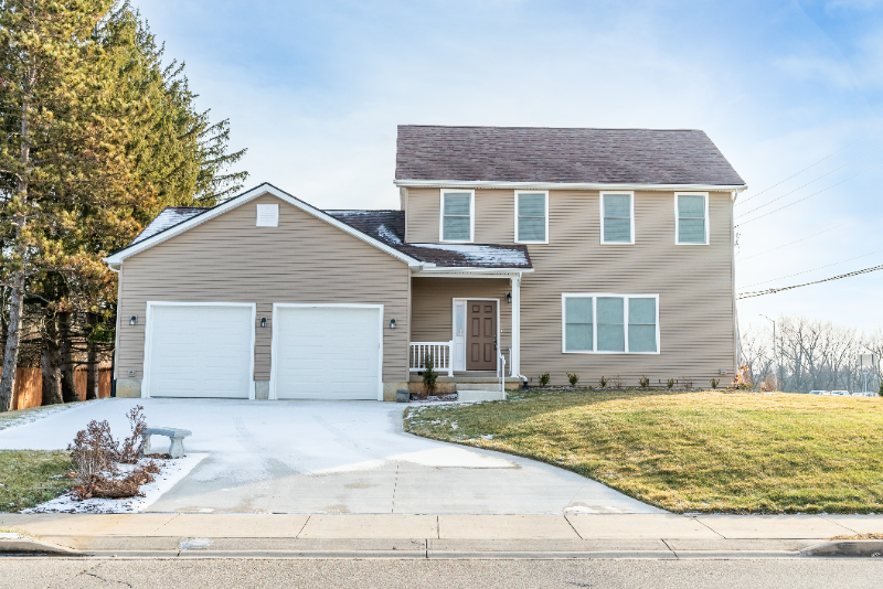 Beavercreek House: 4487 Straight Arrow Rd