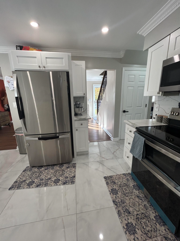 Farmingdale Other: 17 W Zoranne Dr