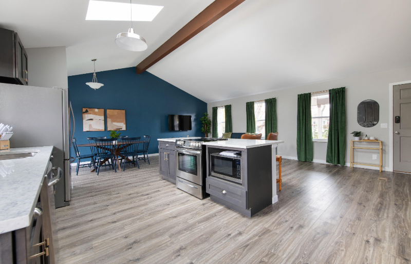 Arvada House: 6835 West 80th Circle