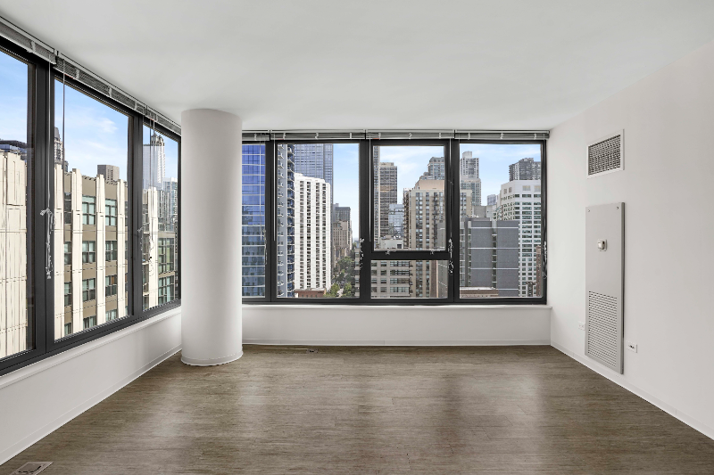 CHICAGO Condo: 172 West Superior St