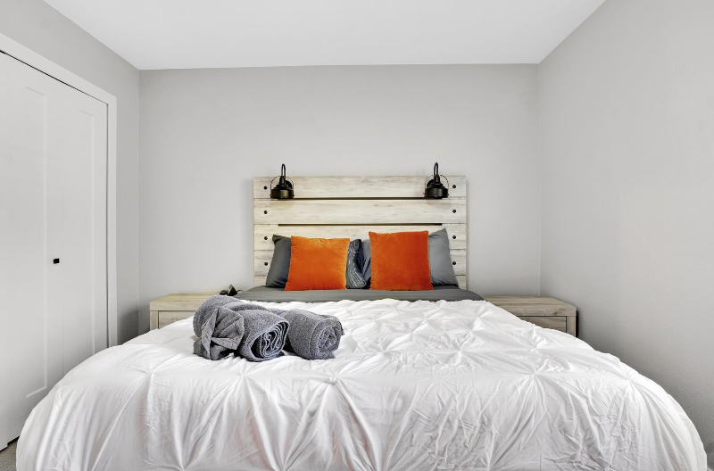 Arvada House: 6199 Webster Street