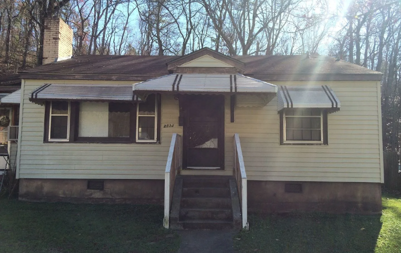 Anniston House: 2133 Thomas Ave