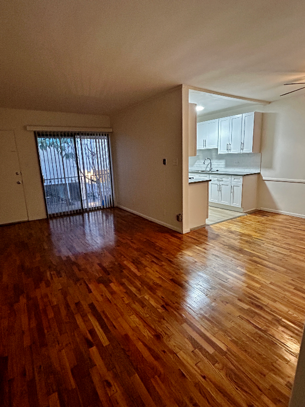 WEST HOLLYWOOD Apartment: 1231 FORMOSA