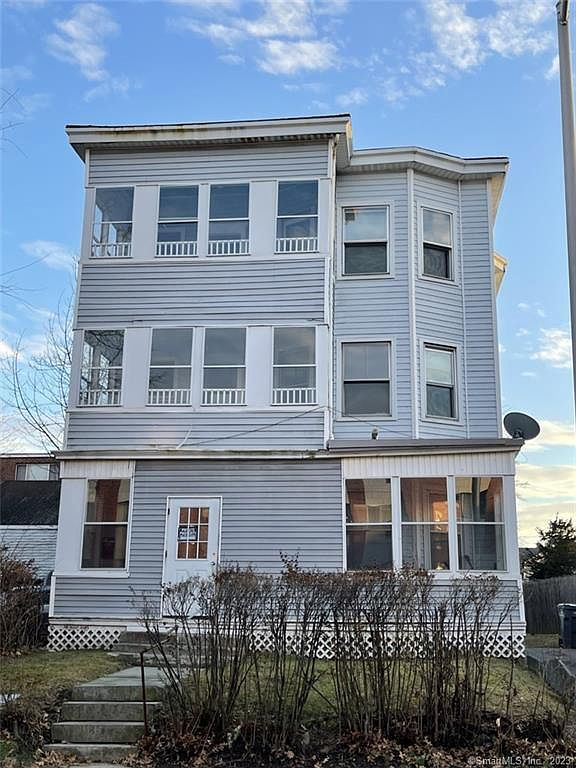 Hartford Multiplex: 989-991 Capitol Ave