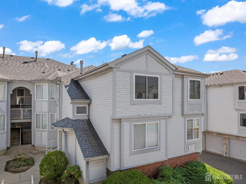 Piscataway Townhome: 2910 Jesse Way