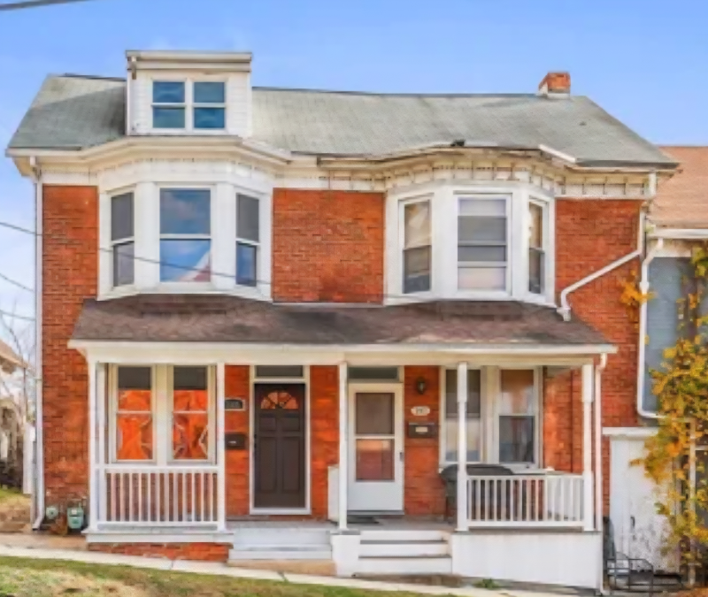 Spring Grove Townhome: 145 N Main St