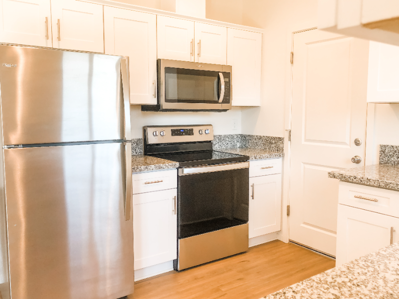 Paradise Multiplex: 6020 Peck