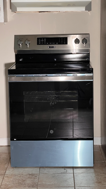 Farmington House: 25323 Orchard Lake Rd