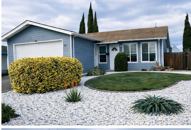 Livermore House: 4274 Galloway St