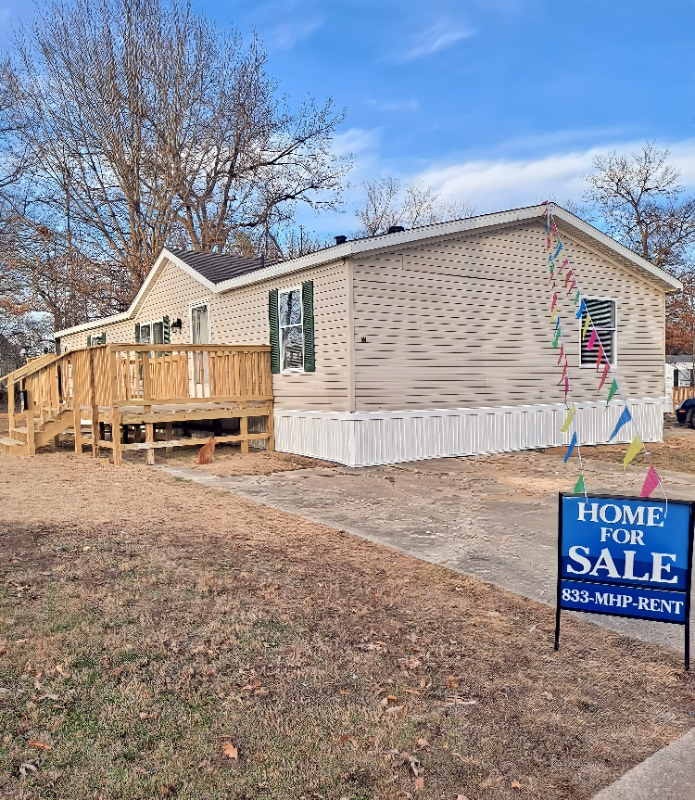 Centralia House: 17 Deerwood Park