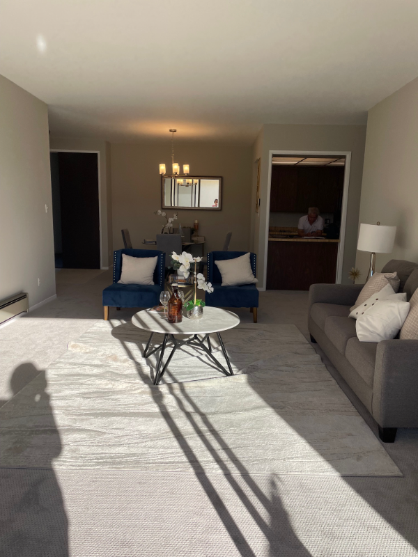 Burlingame Condo: 1427 Floribunda Avenue