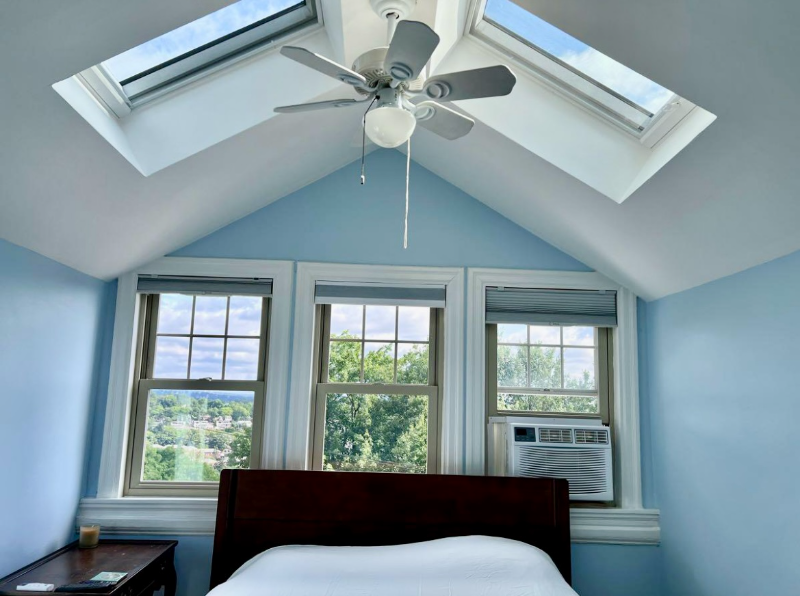 Newton Condo: 86 Algonquin Road