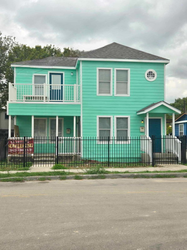 San Antonio Multiplex: 409 Jackson St.