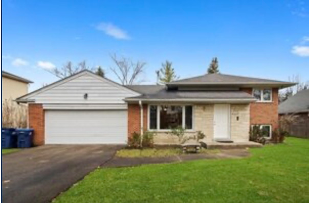 Wilmette House: 3106 Cranston Ct