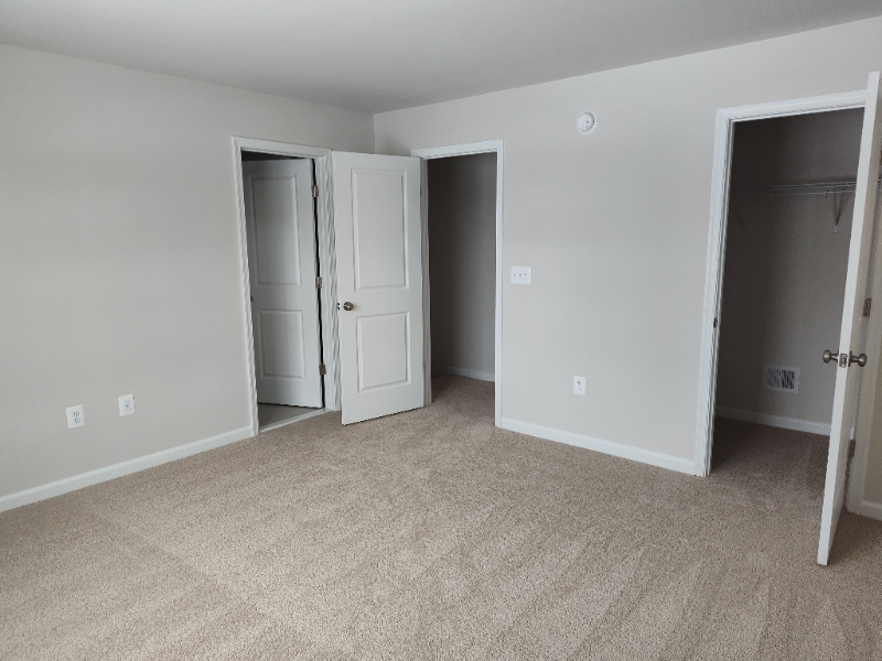 Waynesboro Townhome: 409 Willowshire Court